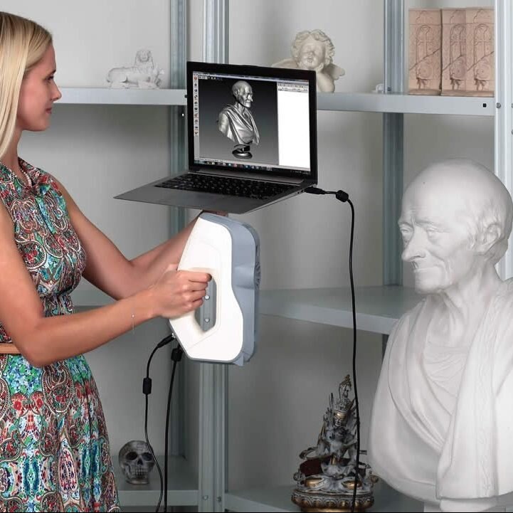 Reverse engineering: 3D scanning a sculpted bust